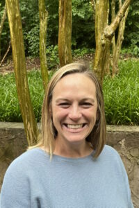 Anna Kizer : Staff Accountant